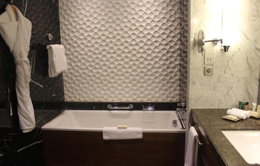 Family Connecting Room