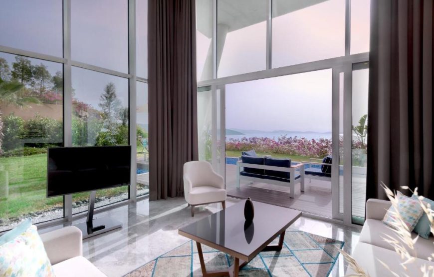 4 Bedroom Pool Villa, Sea view