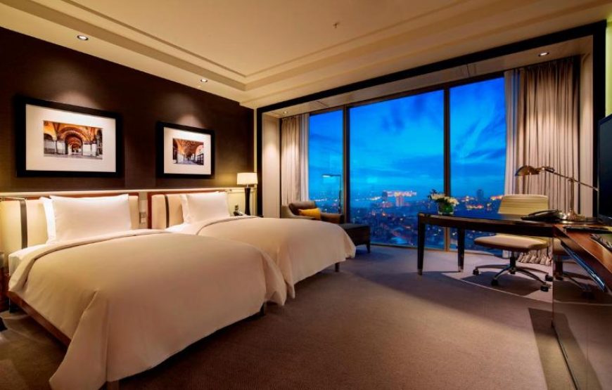 2 Bedroom Family Suite with Bosphorus View