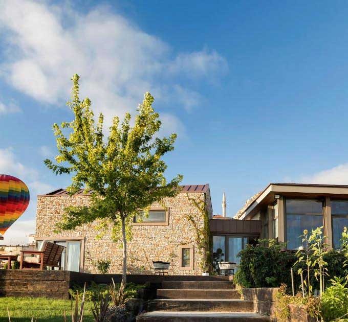 Ariana Sustainable Luxury Lodge