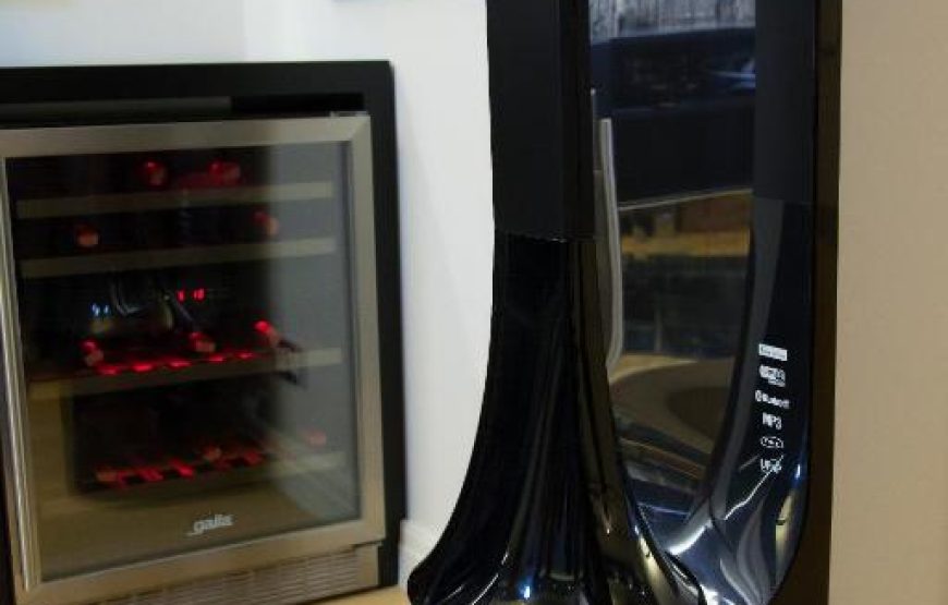 Corner Superior Two-Bedroom Apartment