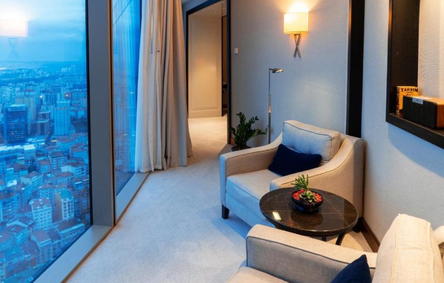 Executive Corner Room with Lounge Access