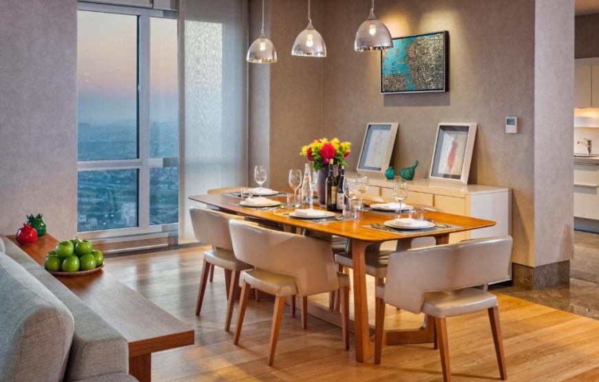 Four Bedroom Penthouse Apartment with Sea View