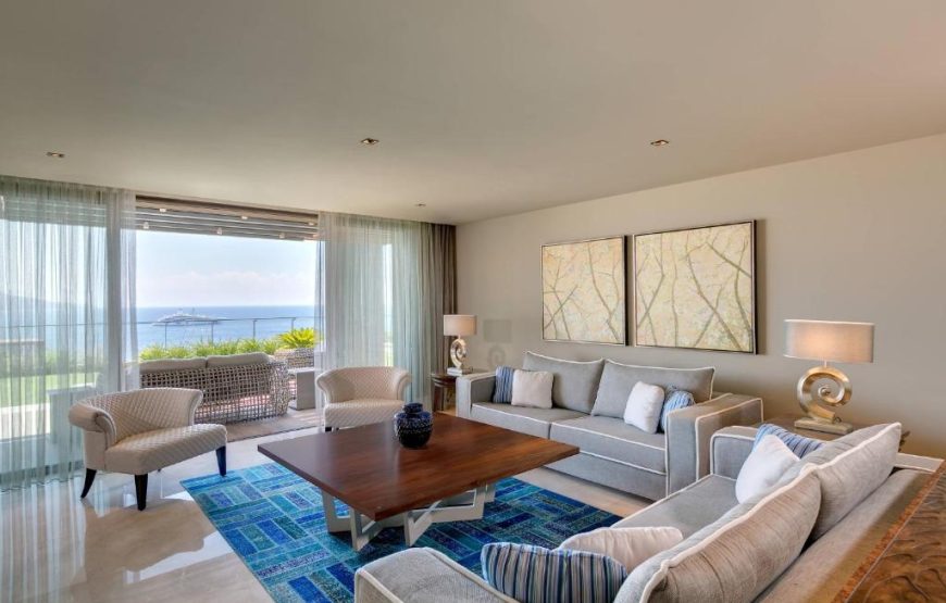 Premiere Residence, 3 Bedroom Sea view Residence with Balcony