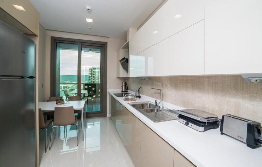 Premium Four-Bedroom Family Room