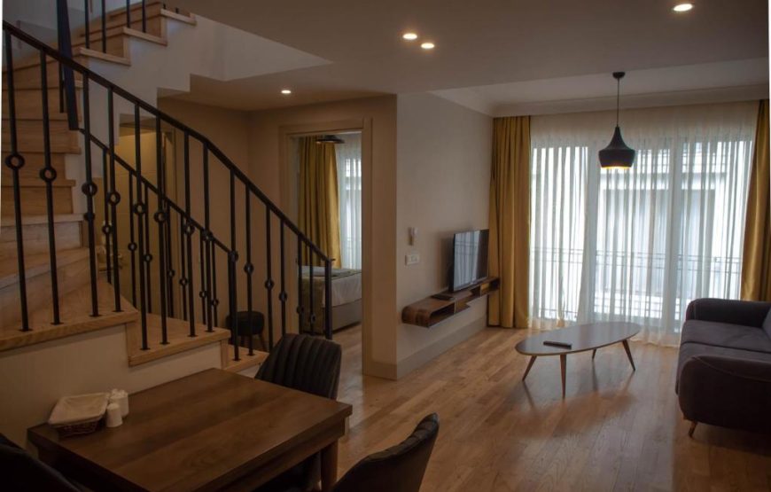 Three Bedroom Family Duplex and Terrace