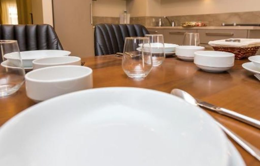 Three Bedroom Family Duplex and Terrace