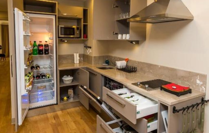 Three Bedroom Family Duplex and Terrace