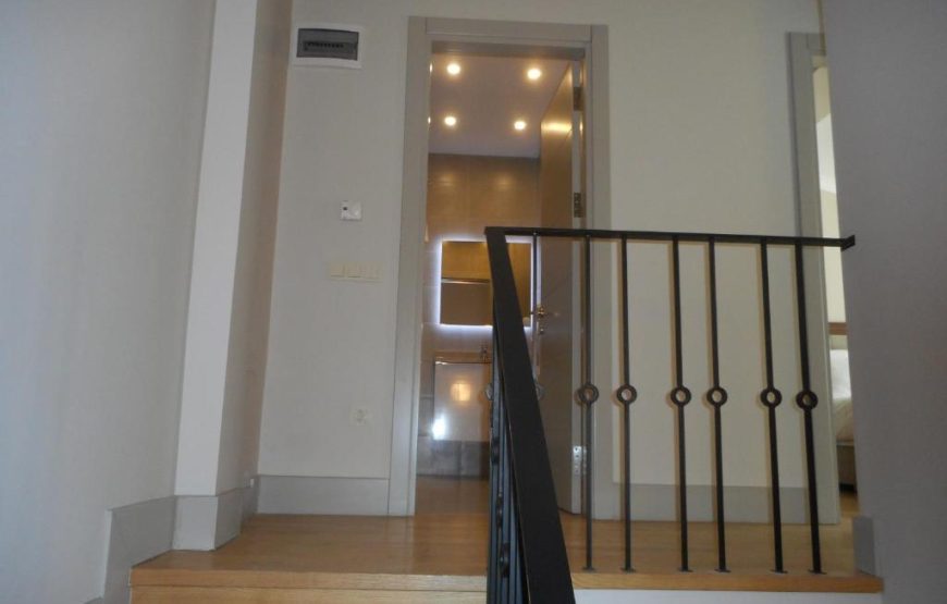 Three Bedroom Family Duplex and Terrace