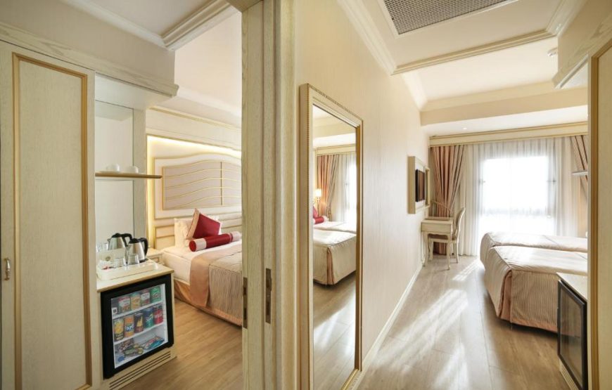 Two Connecting Double Rooms