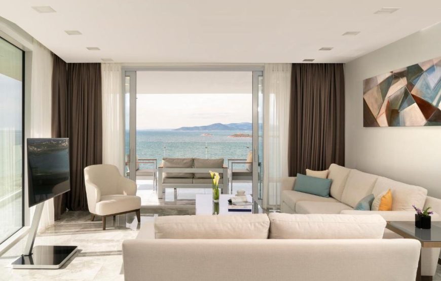 3 Bedroom Family Terrace Residence, Sea view