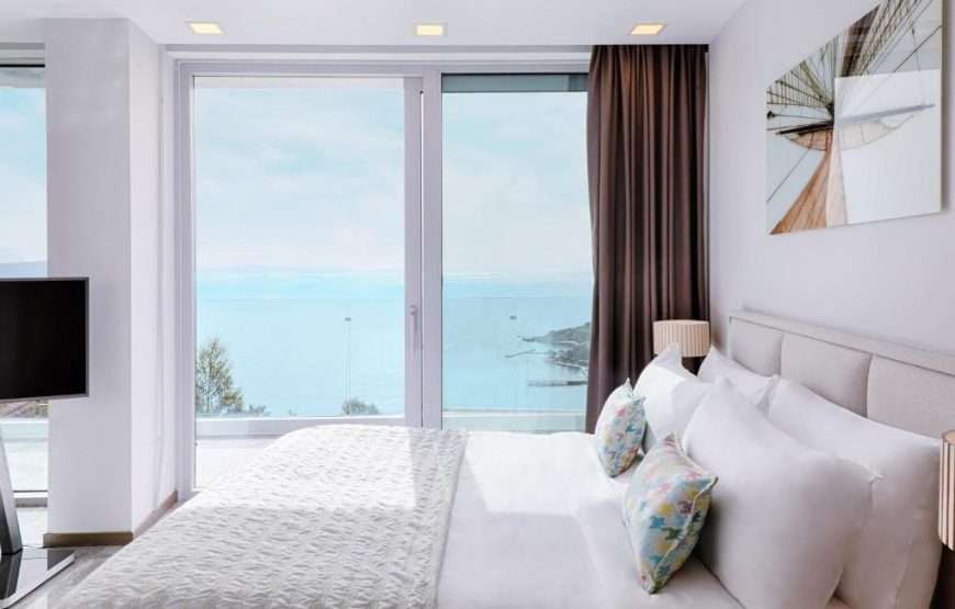 3 Bedroom Family Terrace Residence, Sea view