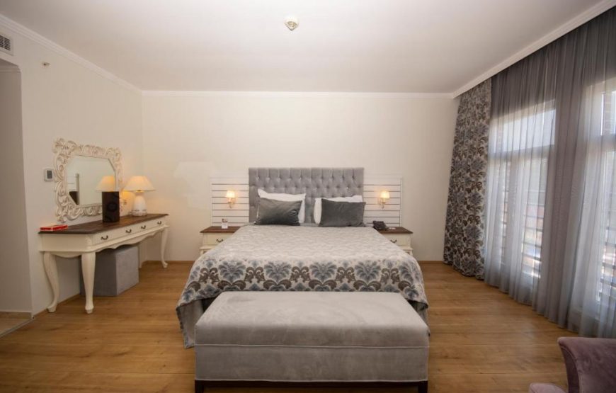 Amsterdam Suite – 2 Bedroom