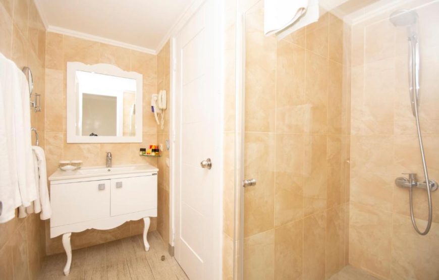 Amsterdam Suite – 2 Bedroom