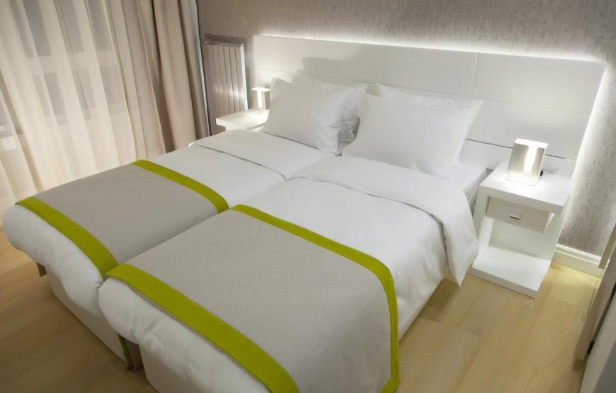 Corner Premium Two-Bedroom Apartment