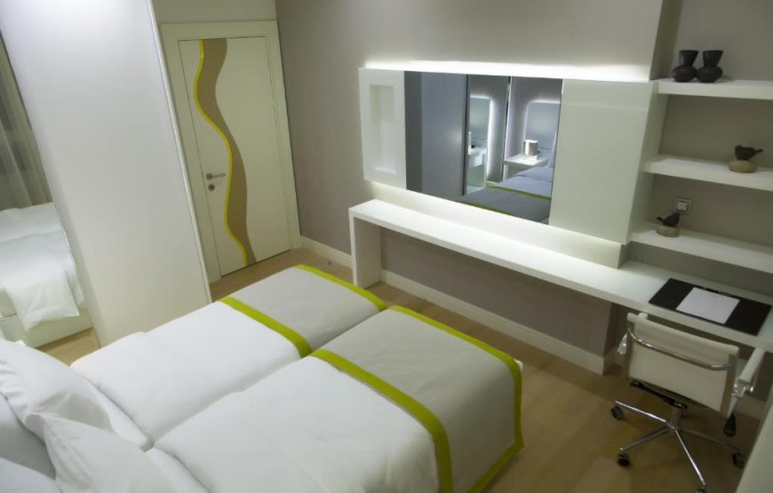 Corner Premium Two-Bedroom Apartment