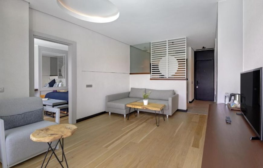 Deluxe King Room with Sea View