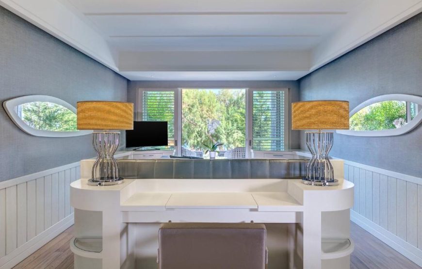 Deluxe Marine Sea View Room with Balcony