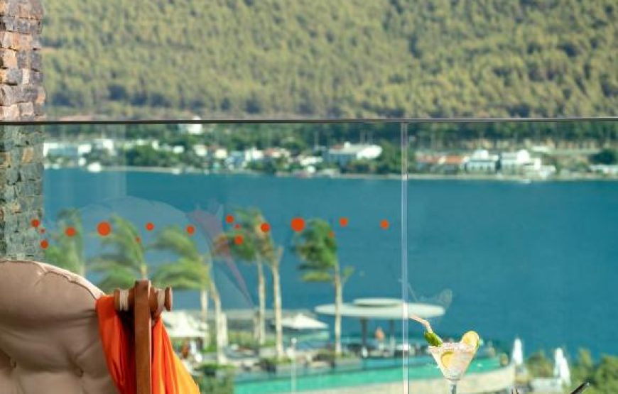 Deluxe Room with Sea View