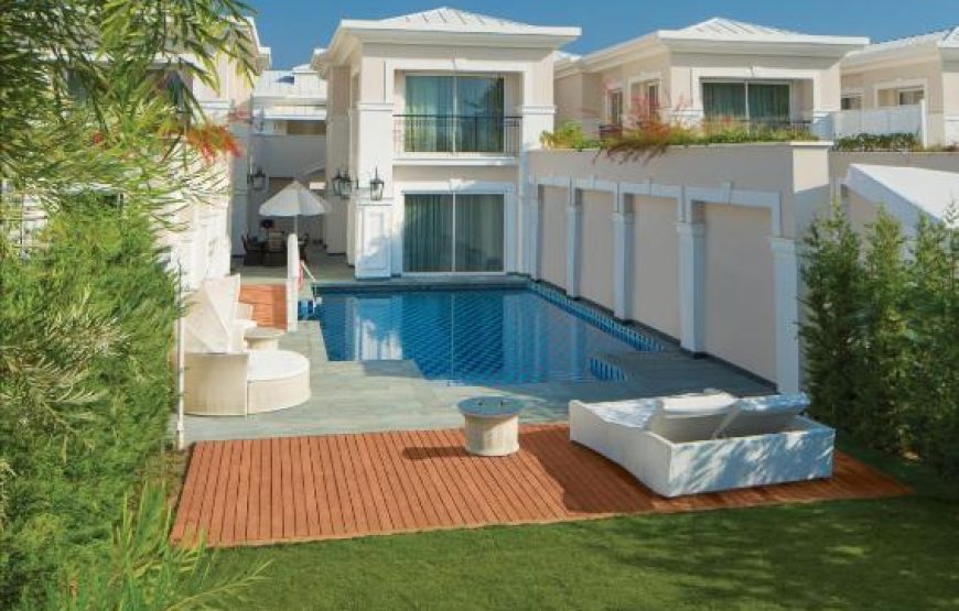 Design Villa with Private Pool