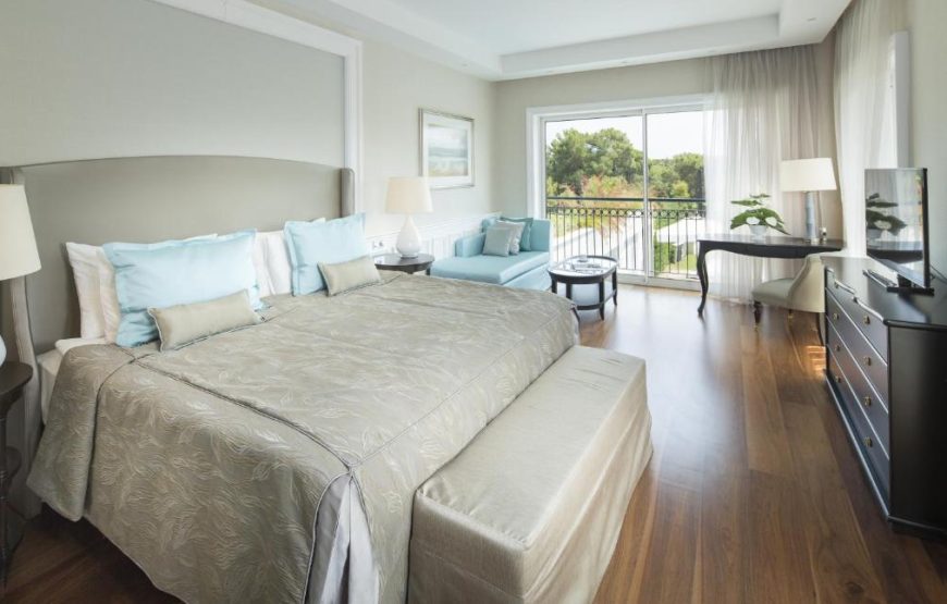 Design Villa with Private Pool