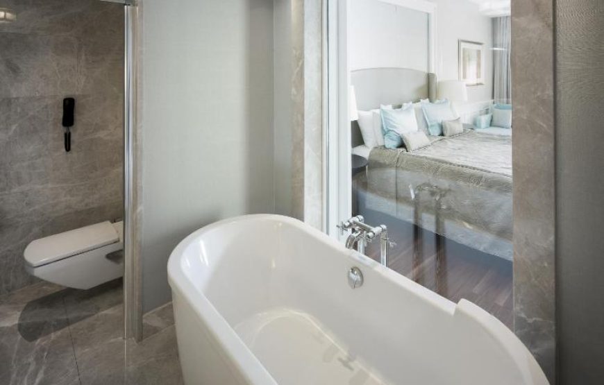 Design Villa with Private Pool