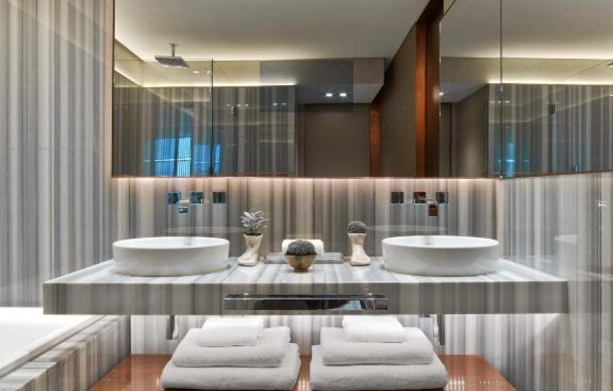 Grand Superior Room with Balcony