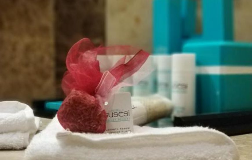 Honeymoon Love Lake Suite