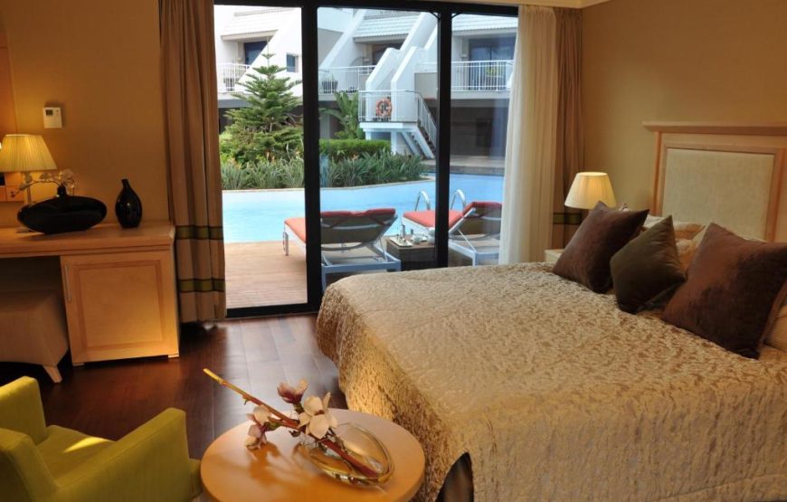 Honeymoon Love Lake Suite