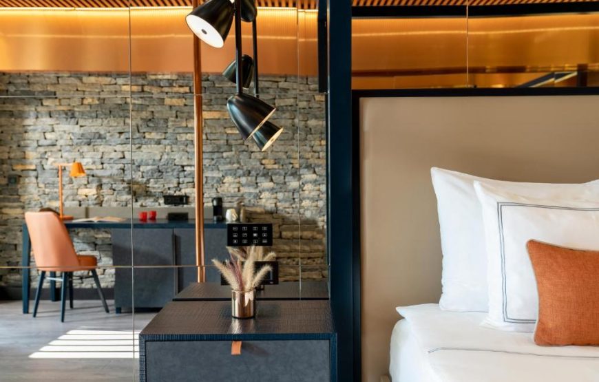 Indigo Clubber Terrace Room – Adult Only