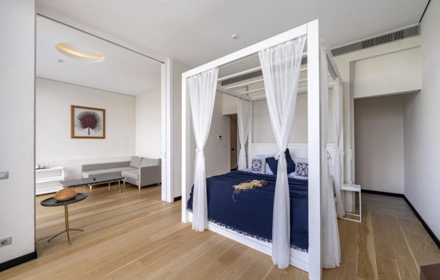 Junior Suite Partial Sea View with Pool