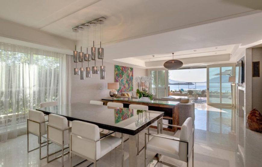 King Villa, 2 Bedroom Sea View Villa with Whirlpool & Balcony