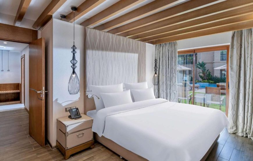 Legendary Suite Garden View