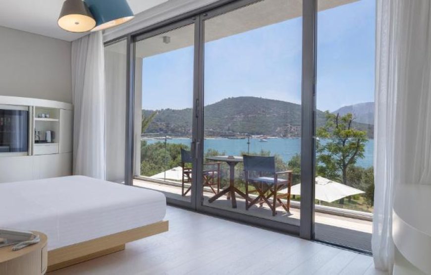 Premium Room with Balcony and Sea View