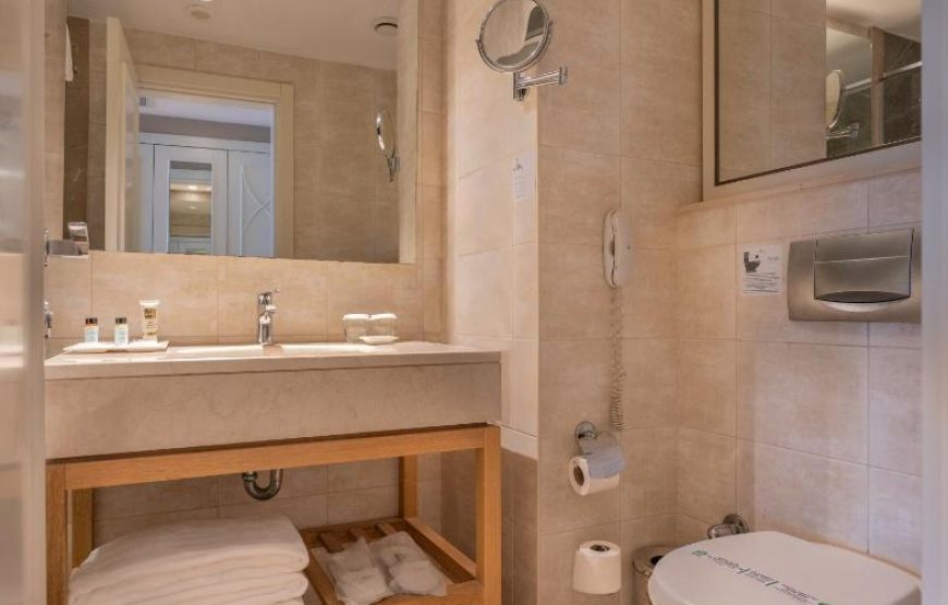 Standard Room with Side Sea View