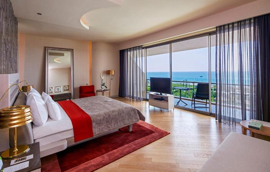Suite with Sea View