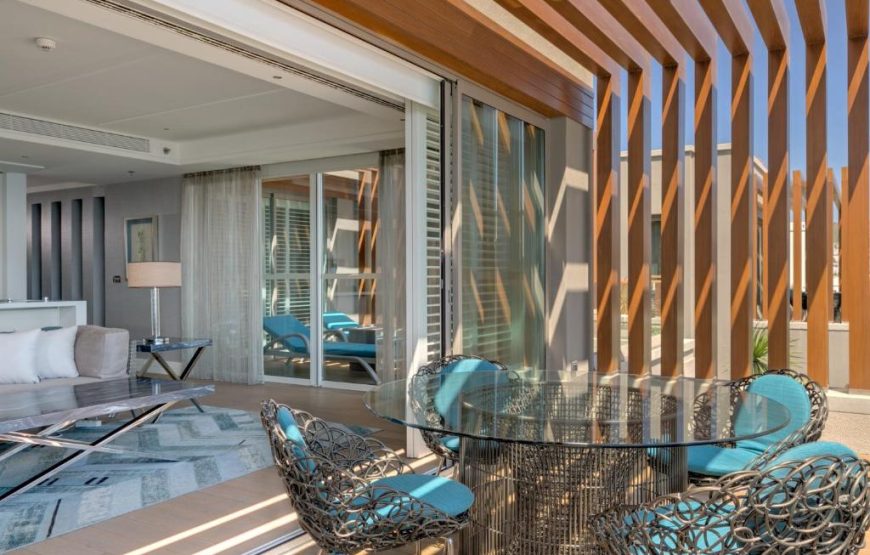 Two Bedroom Suite Sea View with Balcony