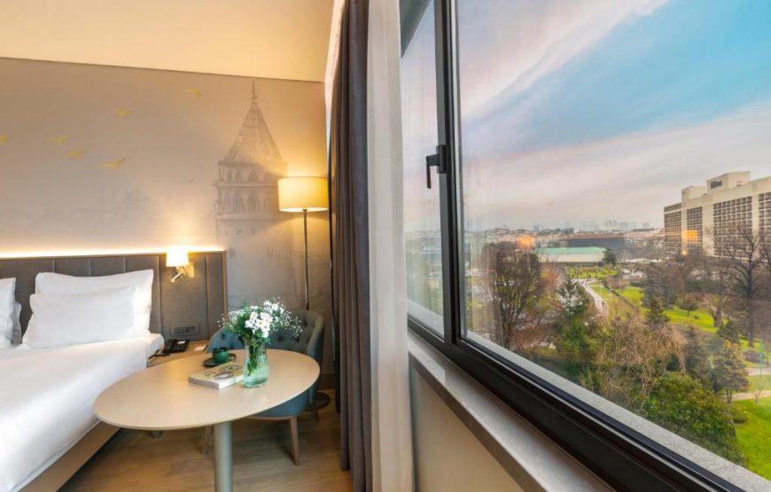 Superior Room with Bosphorus View